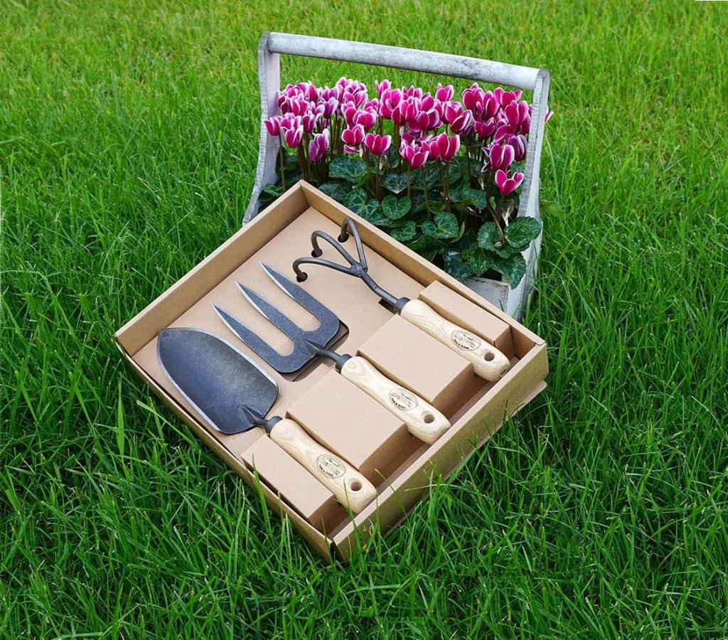 Gardening tools