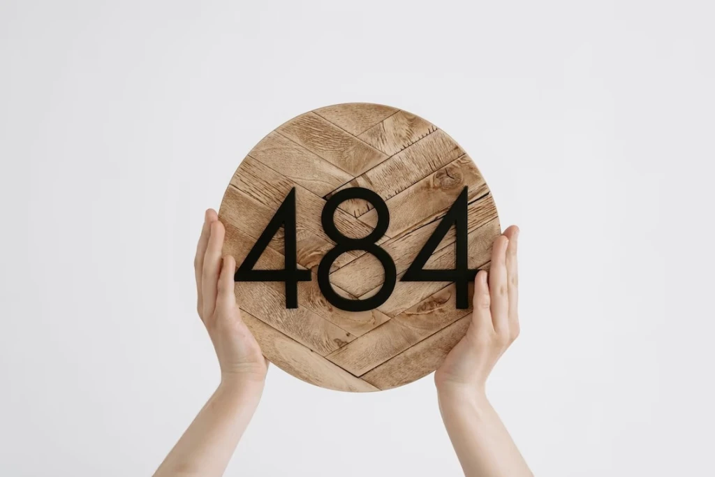 Personalized house number sign