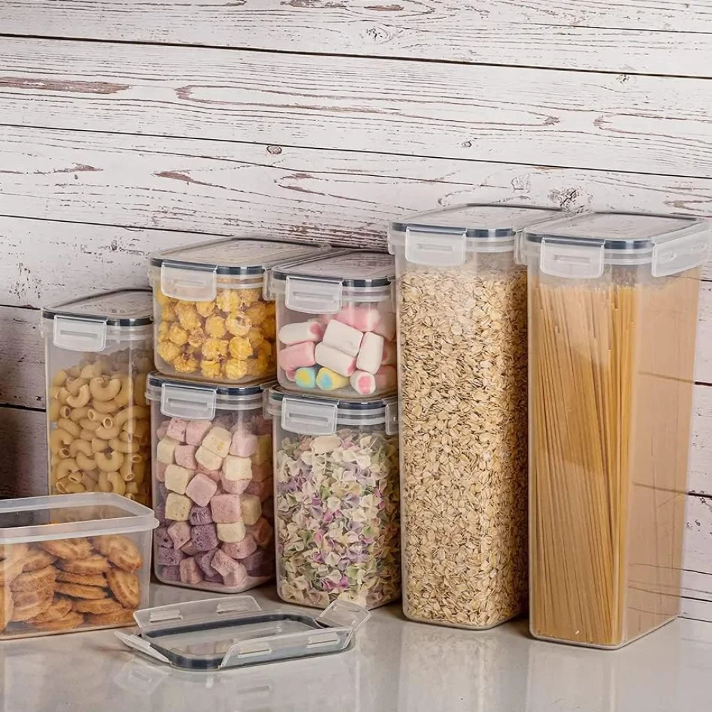 Food storage containers